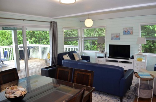 North Captiva Cottage | Spacious "Crab Cakes" Cottage on N. Captiva Island,FL with GolfCart and Starlink