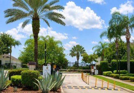 Highgate Park Villa | Spacious Disney Home with Pool and Mini Golf 15 minutes from Disney