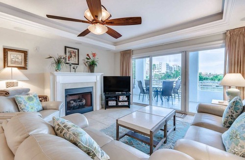 Clearwater Beach Condo | Spacious Family Retreat in Clearwater Beach