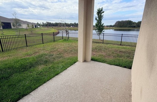 St. Cloud House | Spacious Family Retreat Near Disney, Lake Nona & Cocoa Beach
