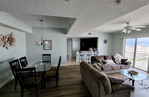 Daytona Beach Shores Condo | Spacious, kid-friendly 3BR beachfront condo, close to Orlando theme parks