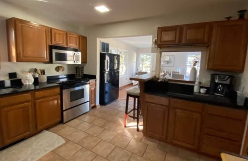 Somers Point House | Spacious Single Family - Minutes to the Ocean City Beach & Boardwalk