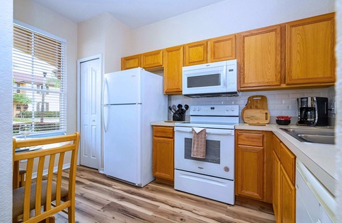Regal Palms Villa | Spacious Townhome Near Disney, Free Parking