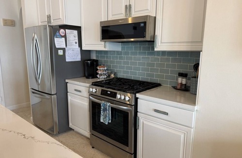 Marathon Apartment | Spacious Waterfront home-private heated pool-100 ft of dockage w/private backyard!