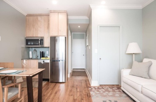 Palm Beach Condo | SpecialPool/Valet/StepsToBeach/Dine/Oceanway1br