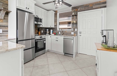 Bonita Springs Condo | Spectacular Gulf Views Close To Beach Studio 4606