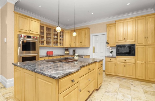 Purchase House | Spectacular Mansion with pool/spa - close to NYC