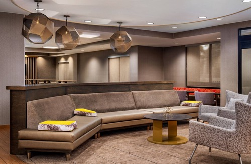 Bayou Oaks Hotel | SpringHill Suites by Marriott Sarasota Bradenton