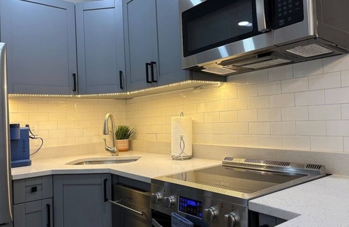 Historic Uptown House | St. Pete 5th Ave Oasis