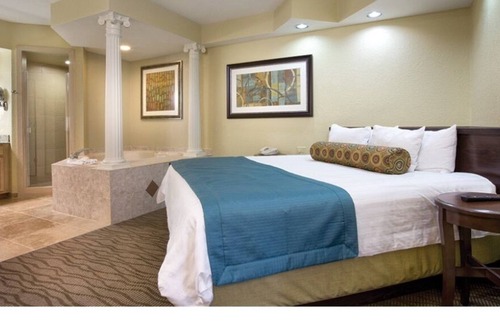 Kissimmee Resort | star island 2 bedroom located within minutes of Disney!!