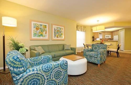 Kissimmee Resort | Star Island Resort and Club, just 4 miles from the entrance to Walt Disney World