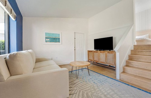 Islamorada Hotel | Stay, Unwind & Recharge | Experience Islamorada | Pool, Free Breakfast & Parking
