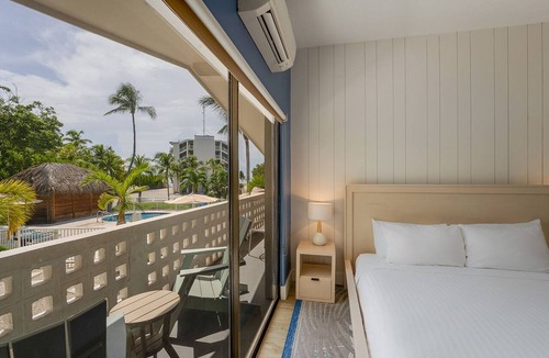 Islamorada Hotel | Stay, Unwind & Recharge | Experience Islamorada | Pool, Free Breakfast & Parking