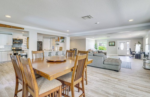 Ballast Point House | Steps to Bayshore Blvd! snowbird retreat w/Pool