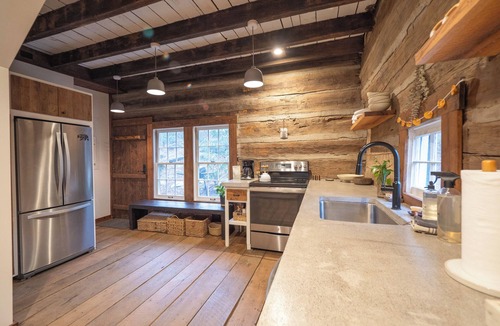 Banner Elk Cabin | Steps to Elk River! Cozy Cabin w/Hot Tub & Bunk Room