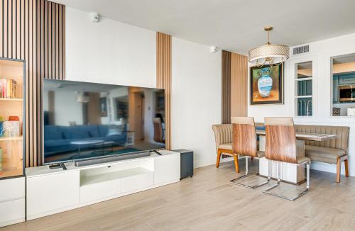 South Patrick Shores House | Steps to Ocean: Satellite Beach Condo w/Balcony