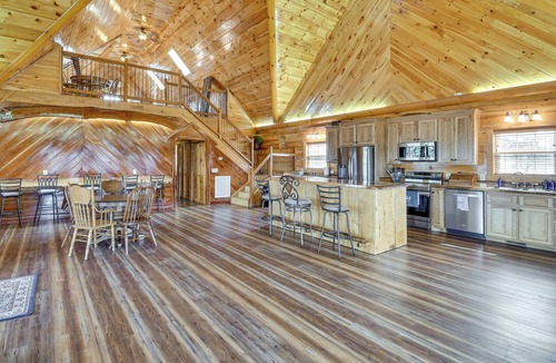 Morganton House | Steps to Private Beach! Family Home on Lake James