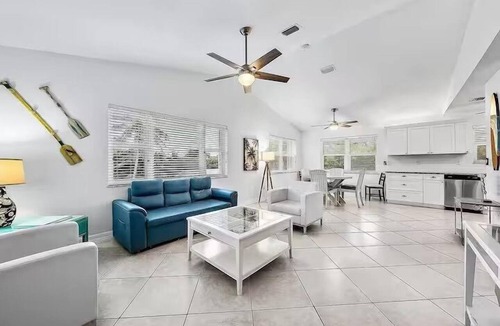 Fort Pierce Shores House | Steps to Surfers Paradise | Family Beach Condo