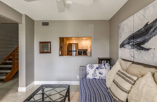 Palm Beach Shores Condo | Steps to the Beach on Singer Island