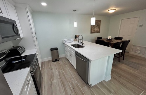 Harbor Heights House | Steps to the Beach 2-bedroom townhome in fabulous Cape Canaveral with WiFi, AC.