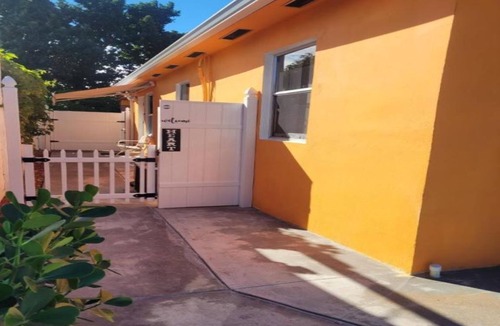 West Little Havana Apartment | studio cross the street to Freedom Park Miami 3 minutes from Miami Int Airport