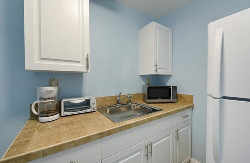 Lower Matecumbe Beach House | Stunning 4-bedroom oceanfront home in Islamorada, perfect for 8 guests.