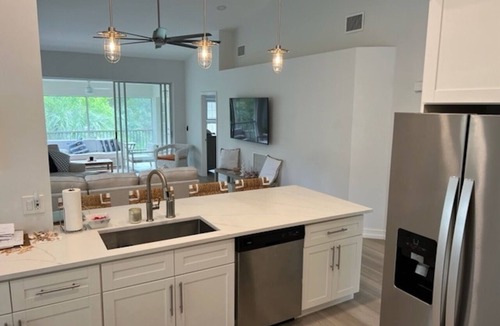 North Naples Condo | Stunning Naples condo - Great location! Pool/Pickle/tennis steps outside door