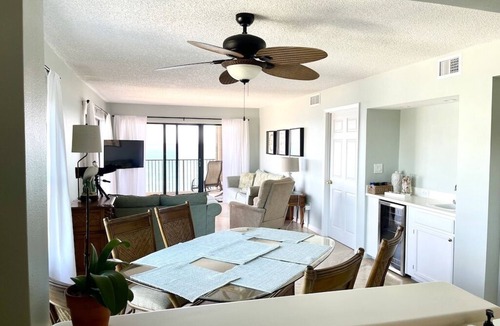 Hutchinson Island South Condo | Stunning Oceanfront Views!