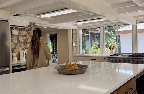 Fort Myers House | Stunning Tropical Home w/Fire Pit, Chef Kitchen 5 Mins Historical River District