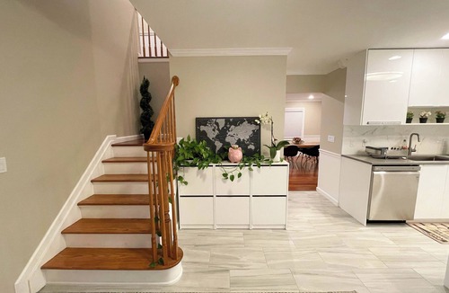 Edison House | Stylish 3-bed home - central NJ gateway to NYC