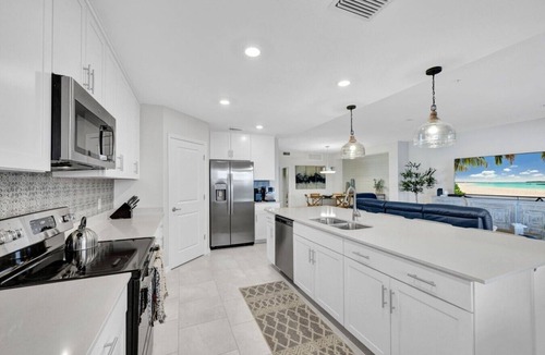 Immokalee House | Stylish Golf Coach Home in Ave Maria