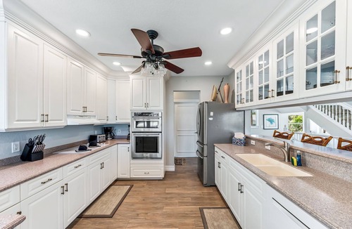 Fort Myers Beach House | Stylish Home with New Luxury Pool! Steps to Beach, Restaurants, Nightlife, Entertainment, and more!