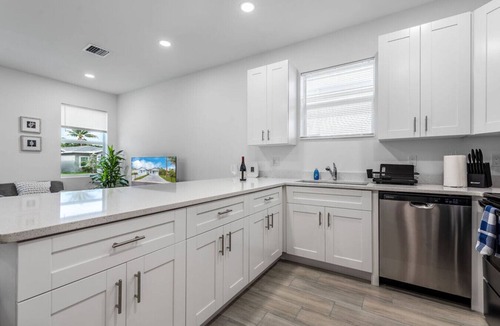 Westgate House | Stylish Newly Built Retreat