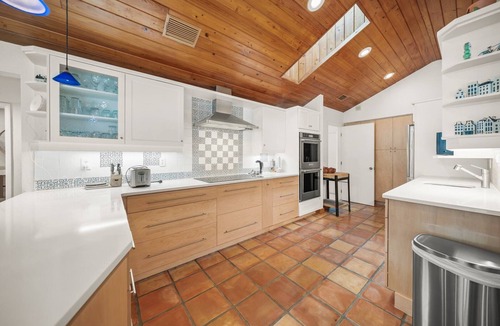 Siesta Key House | Stylish Siesta Key Canal Home w/Private Pool & Boat Dock - Pet Friendly