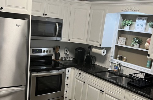 Disston Heights House | Stylish St Pete home, close to downtown and beaches. Fully updated!