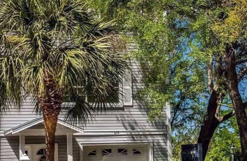 Ozona House | Suite, St Joseph's Bayou, Palm Harbor, Florida