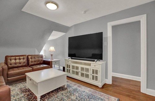 Harrisburg Apartment | Suites on Seneca - Gorgeous One Bedroom Apartment