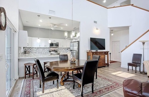 Bayshore Gardens House | Summer Price Break!Waterfront Retreat 6BD-5BA Bring your Boat!