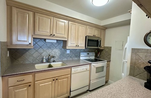 Islamorada Condo | Summer Sale! Stunning 2-Bedroom with a million-dollar Open Water View!
