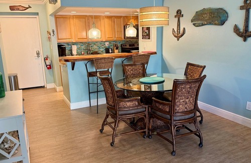 Islamorada Condo | Summer Special! Stunning 1st floor 2 bedroom Condo at Summer Sea