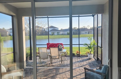 Parrish Villa | SUMMER VACATION New 3 Bedroom Villa Pet Friendly Laundry AC Lanai Grill 3 Pools!