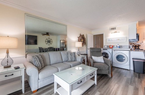Panama City Beach Condo | Summit 519 Gulf Front Remodeled 1BR+Bunks Sleeps 5 2 Free Beach Chairs