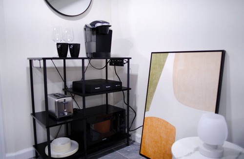 McGinley Square Apartment | Summit Suite: Central JC Gem, Near NYC Attractions