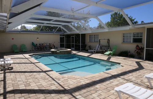 Caloosahatchee Apartment | Sun, beach, and great savings –discover amazing discounts on dream destinations!