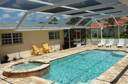 Caloosahatchee Condo | Sun, beach, and great deals—discover big discounts!
