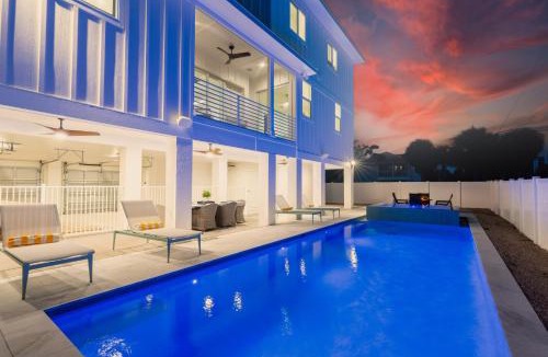 Fort Myers Beach House | Sun Kissed Villa by Sun Palace Vacations