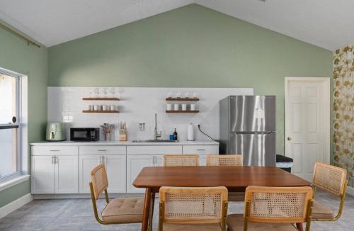 Auburndale House | Sunny Auburndale Retreat with Pool