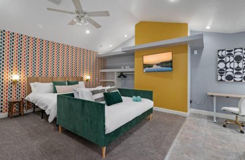 Auburndale House | Sunny Auburndale Retreat with Pool