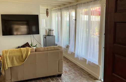 Nokomis Cottage | Sunrise ensuite, 1 Bed 1 bath on privately owned property on the Bay in Nokomis.