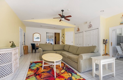 North Cape May House | Sunset beach house. 1 block to the beautiful Delaware Bay beach!